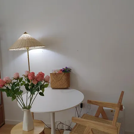 Shanghai Historical Art Bnb With Garden Courtyard Near Nanjing Road Exterior photo