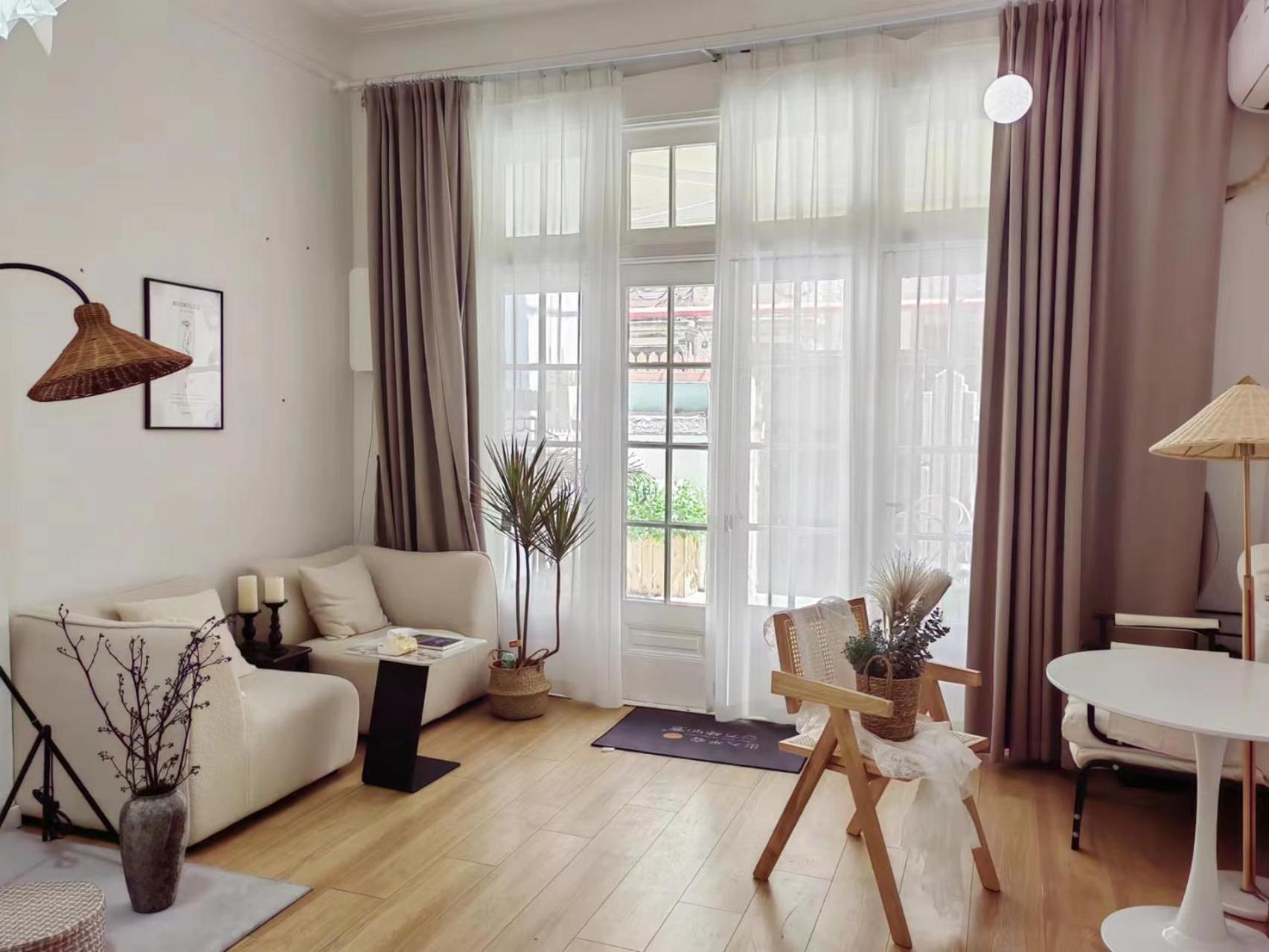 Apartment Historical Art With Garden Courtyard Near Nanjing Road Shanghai